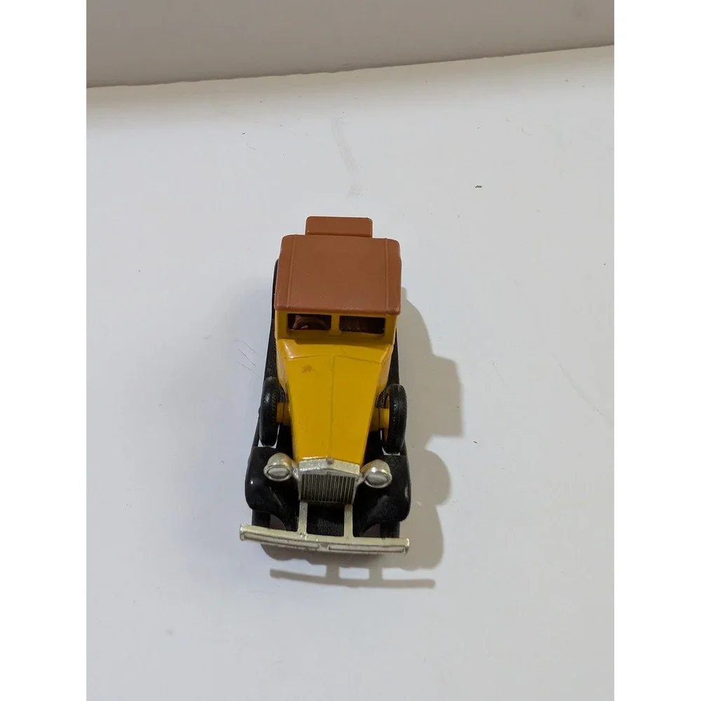 Lledo Days Gone Vintage Diecast Model Car Yellow Brown Coupe Made in England